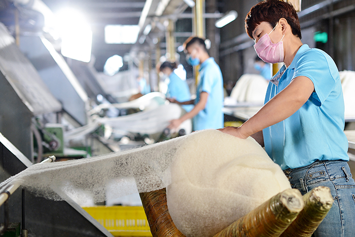 Customization Options in Hat Body Manufacturing